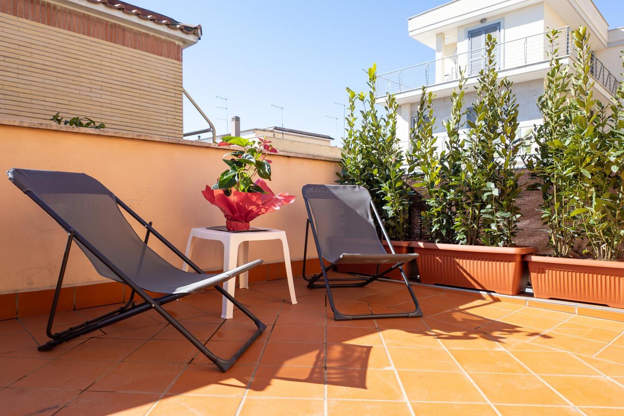 360 Guesthouse - Apartment With Terrace Fiumicino Extérieur photo